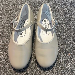 Revolution Dance wear Tap shoes